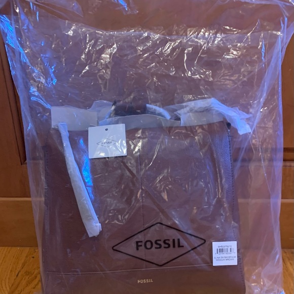 COPY - Fossil Women's Leather Small Backpack ~ Brown - Picture 3 of 5